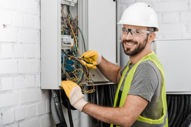 Best Affordable Emergency Electrician  in Lansing, KS